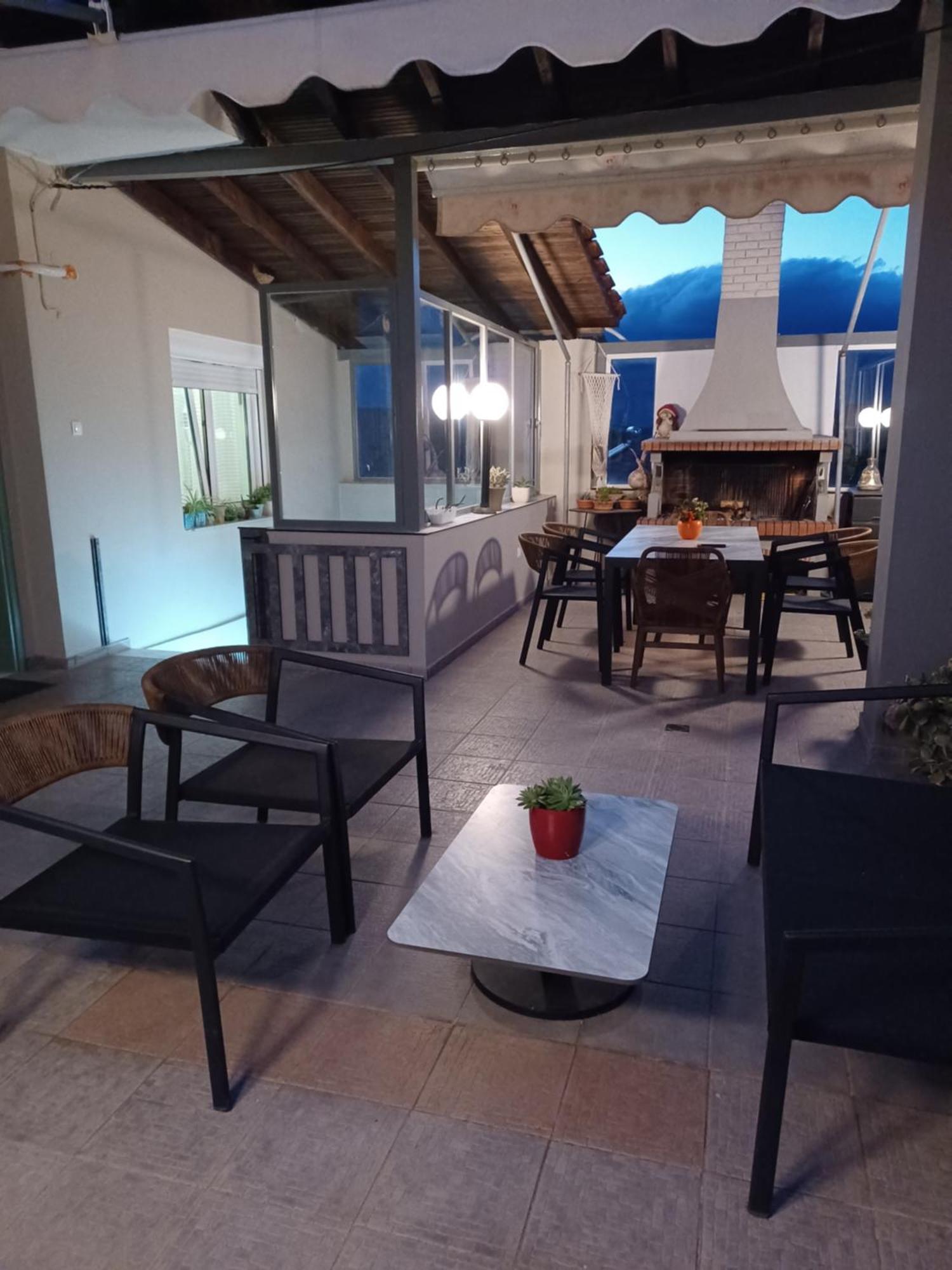 Marvic House Villa Exaplatanos Exterior photo
