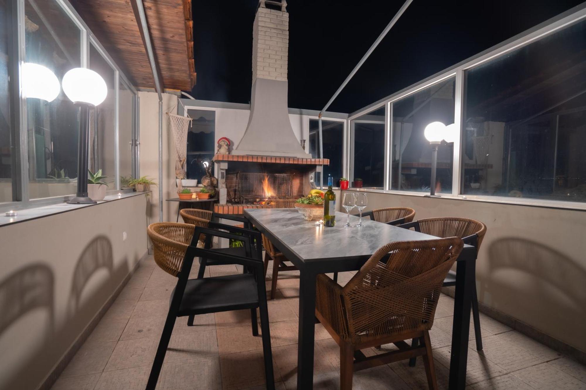 Marvic House Villa Exaplatanos Exterior photo